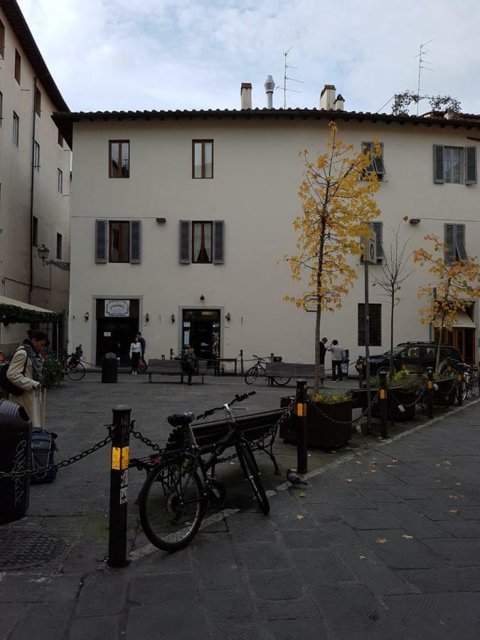 Apartment Ponte Vecchio Florence Exterior photo